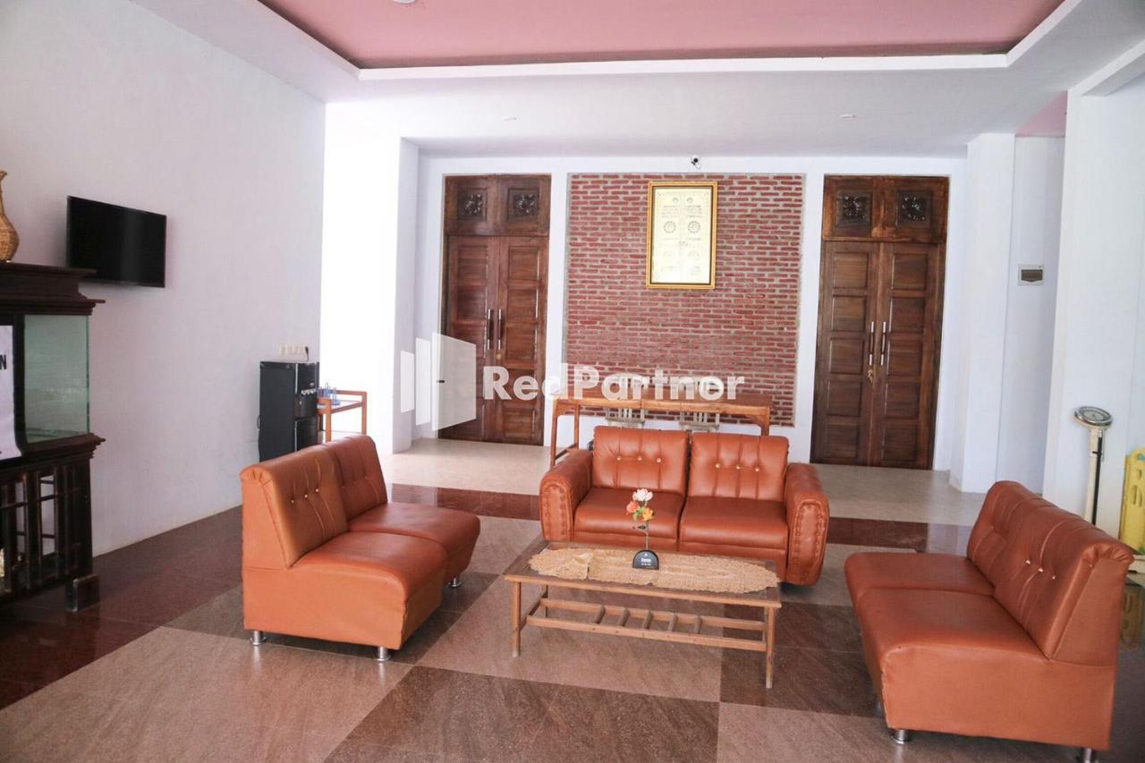 Matakali Wisma Suci Syariah Polewali Mandar Mitra Reddoorz מראה חיצוני תמונה