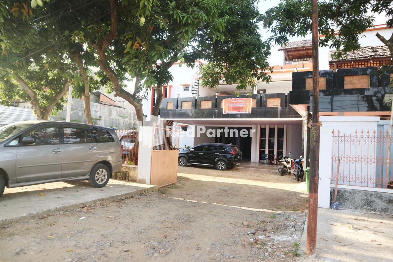 Matakali Wisma Suci Syariah Polewali Mandar Mitra Reddoorz מראה חיצוני תמונה